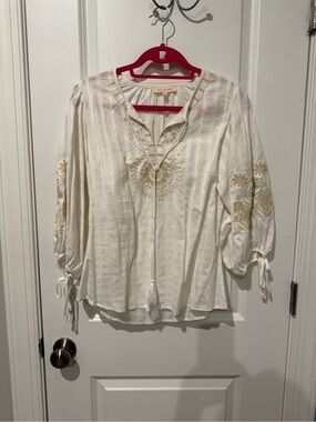Solitaire Cream Blouse with Gold Embroidery